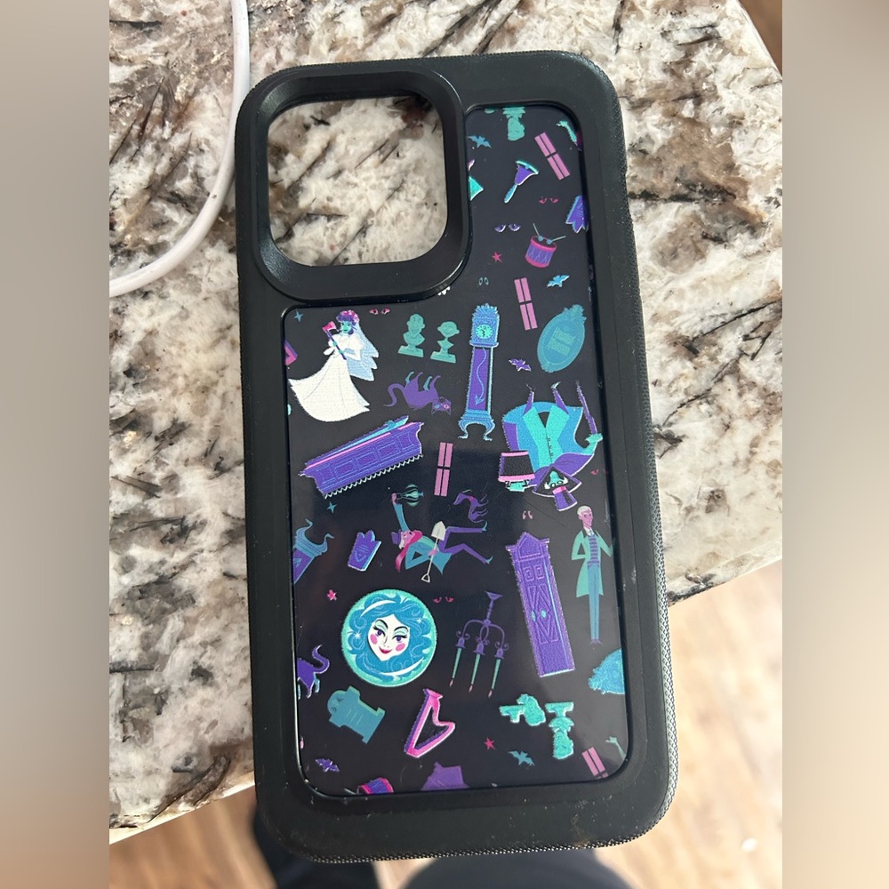 iPhone 14 Pro Max Disney phone case